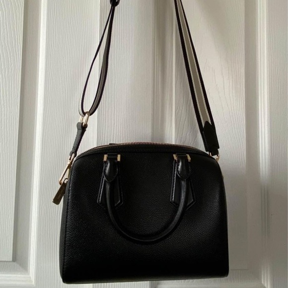 SOLD - Michael Kors Mercer Medium Duffle - Picture 6 of 7